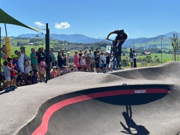 Eröffnungsfeier Pumptrack Neuheim – Bild 11