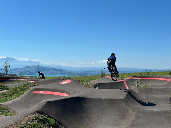 Eröffnungsfeier Pumptrack Neuheim – Bild 14