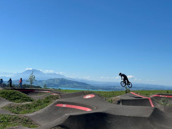 Eröffnungsfeier Pumptrack Neuheim – Bild 15
