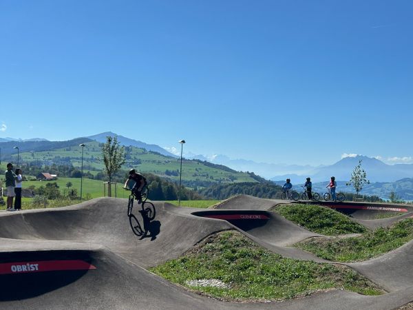 Eröffnungsfeier Pumptrack Neuheim – Bild 16