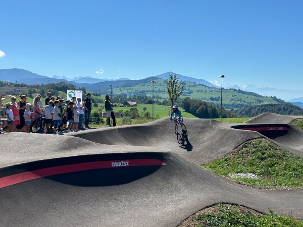 Eröffnungsfeier Pumptrack Neuheim – Bild 19