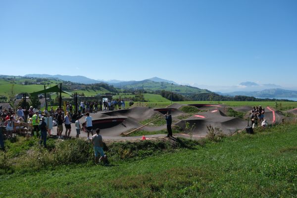 Eröffnungsfeier Pumptrack Neuheim – Bild 20