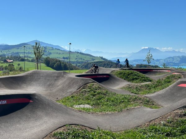Eröffnungsfeier Pumptrack Neuheim – Bild 9